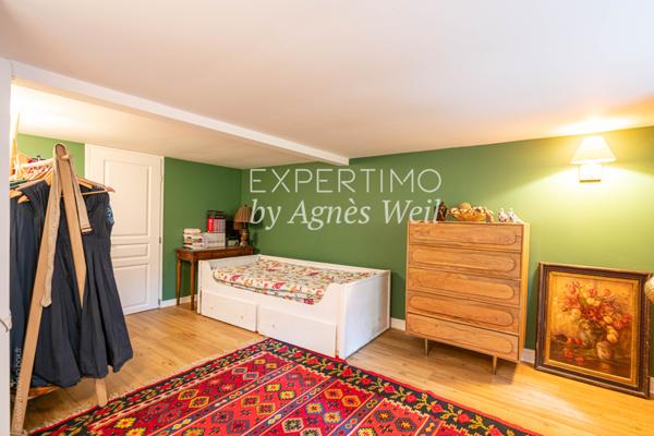 Sceaux (92330) SCEAUX - CHENEAUX - MAISON MEULIERE AVEC EXTENSION CONTEMPORAINE 6/7 PIECES - POTENTIEL 5 CHAMBRES