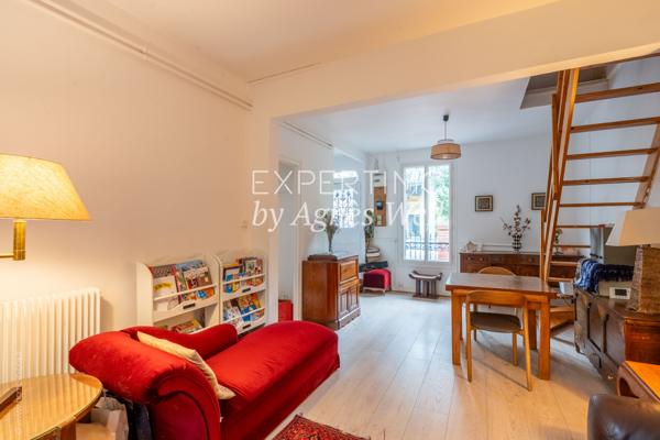 Sceaux (92330) SCEAUX - CHENEAUX - MAISON MEULIERE AVEC EXTENSION CONTEMPORAINE 6/7 PIECES - POTENTIEL 5 CHAMBRES