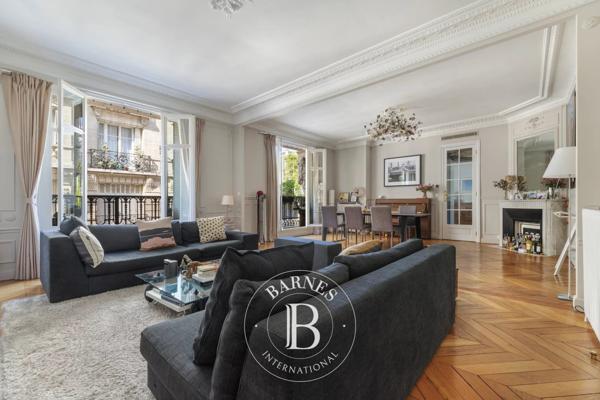 Paris 4ème, Appartement 4 Chambres -  157 m² à vendre