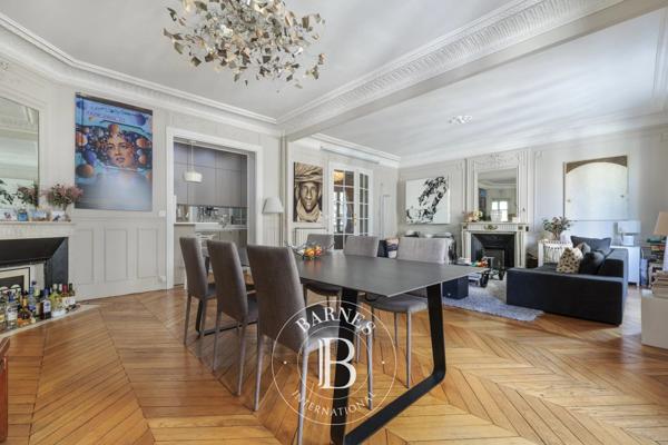 Paris 4ème, Appartement 4 Chambres -  157 m² à vendre