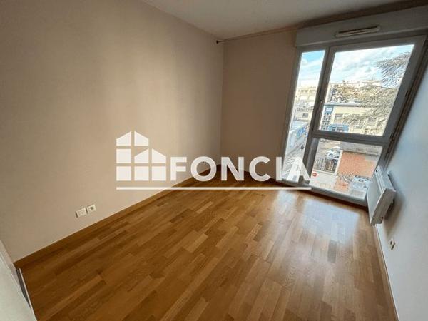 Location Appartement 3 pièces 62.09 m² - 294 RUE PAUL BERT Lyon 69003