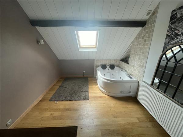 Maison à louer |  CHATEAU RENAULT |  5 pièces | 122 m²