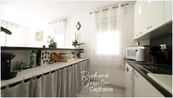 Appartement T3, lumineux, climatisé avec garage et terrasse