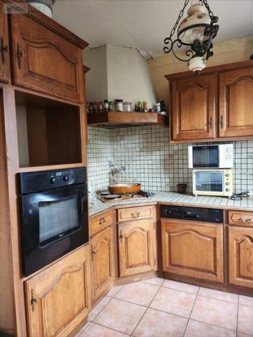 Maison à vendre à Saint-Loup-des-Chaumes dans le Cher (18190), ref : 1089768CA