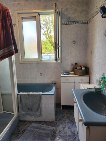 Maison à vendre à Saint-Loup-des-Chaumes dans le Cher (18190), ref : 1089768CA