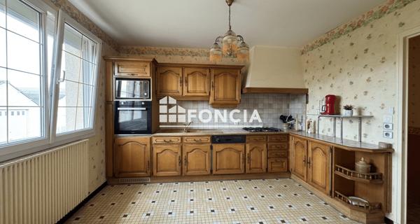 À vendre Maison 6 pièces 191 m² - La Suze-sur-sarthe 72210
