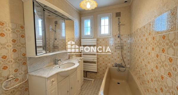 À vendre Maison 6 pièces 191 m² - La Suze-sur-sarthe 72210