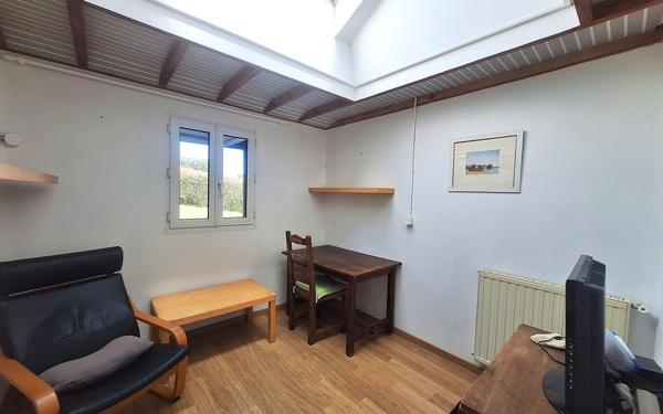 Maison à vendre    7 pièces •  Lanmeur