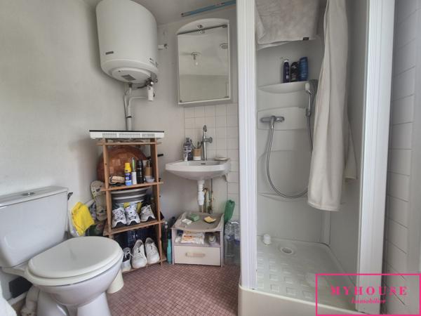 Appartement
                                                                                                                                                                                                                                                                                                                        1 pièce(s)                                                                                                                                                                                                                                                                                                                              15  m²