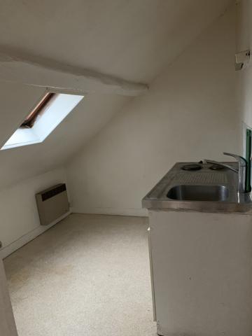 Appartement
                                                                                                                                                                                                                                                                                                                        1 pièce(s)                                                                                                                                                                                                                                                                                                                              18.76  m²