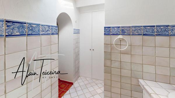 Authentique mas provencal avec oliveraie sur 4Ha