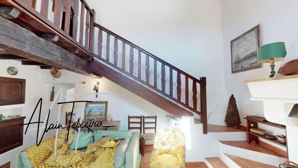 Authentique mas provencal avec oliveraie sur 4Ha