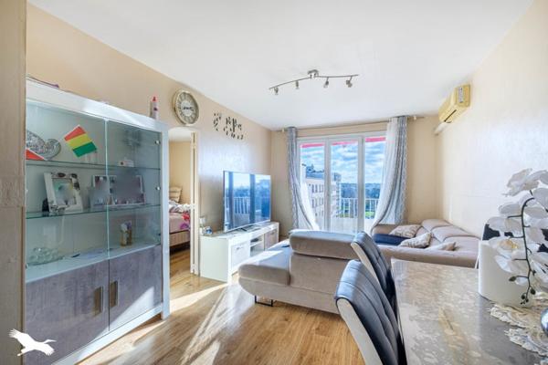 Appartement à vendre |  Décines-Charpieu |  4 pièces | 70 m²