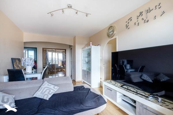 Appartement à vendre |  Décines-Charpieu |  4 pièces | 70 m²