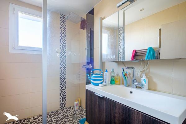 Appartement à vendre |  Décines-Charpieu |  4 pièces | 70 m²