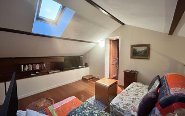 Maison à vendre    5 pièces • 153 m2 Saint-Romain-au-Mont-d'Or