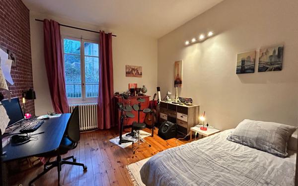 Maison à vendre    5 pièces • 153 m2 Saint-Romain-au-Mont-d'Or