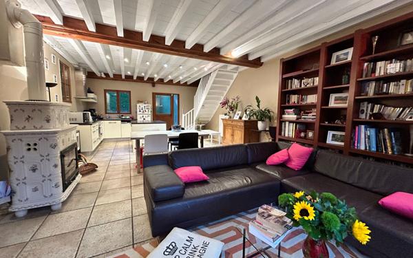 Maison à vendre    5 pièces • 153 m2 Saint-Romain-au-Mont-d'Or