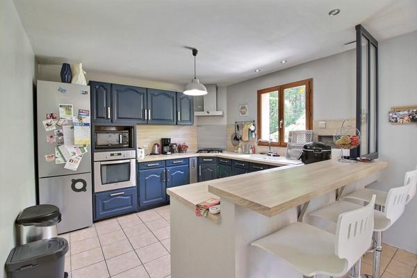 Maison 4 chambres sur sous-sol avec jardin proche MAINTENON