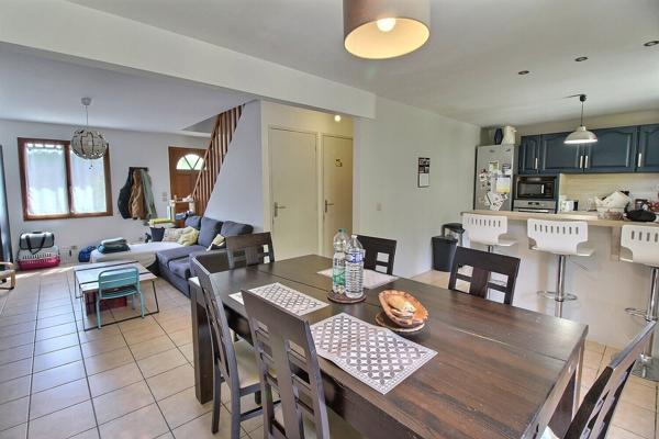 Maison 4 chambres sur sous-sol avec jardin proche MAINTENON