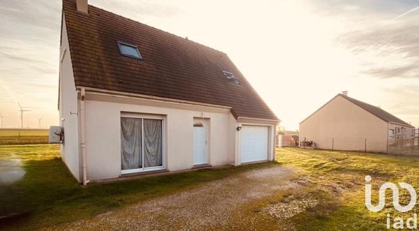 Maison traditionnelle 5 pièces de 80 m² à Toury (28310)