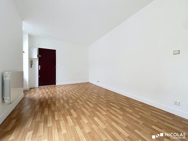 BORDEAUX CENTRE – APPARTEMENT 21 M² AU CALME