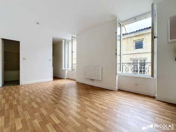 BORDEAUX CENTRE – APPARTEMENT 21 M² AU CALME