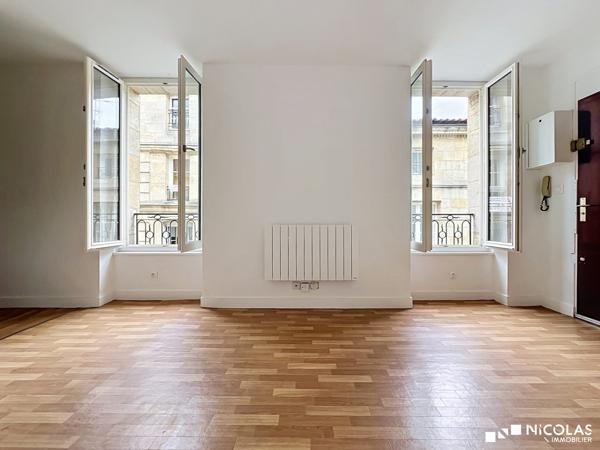 BORDEAUX CENTRE – APPARTEMENT 21 M² AU CALME