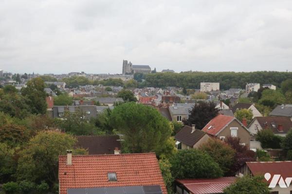 Appartement T4/T5 - 5ème étage avec ascenseur - Balcon - Cave - Garage . 94,28 m².