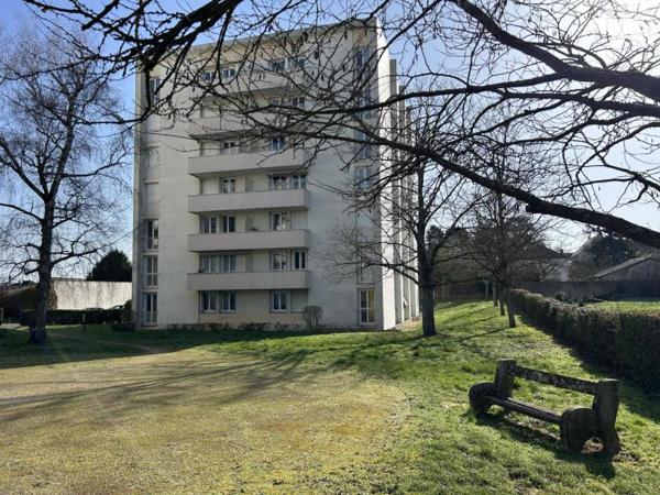 Appartement T4/T5 - 5ème étage avec ascenseur - Balcon - Cave - Garage . 94,28 m².