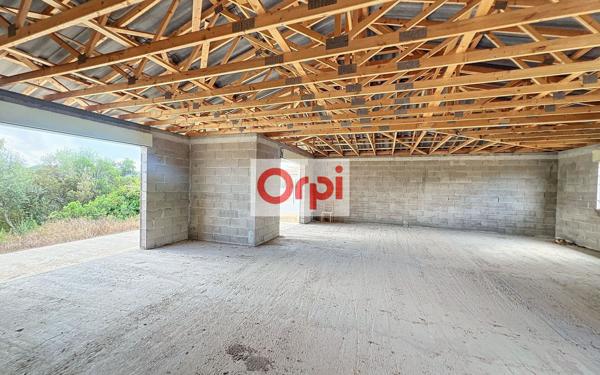 Maison à vendre    4 pièces •  Zonza