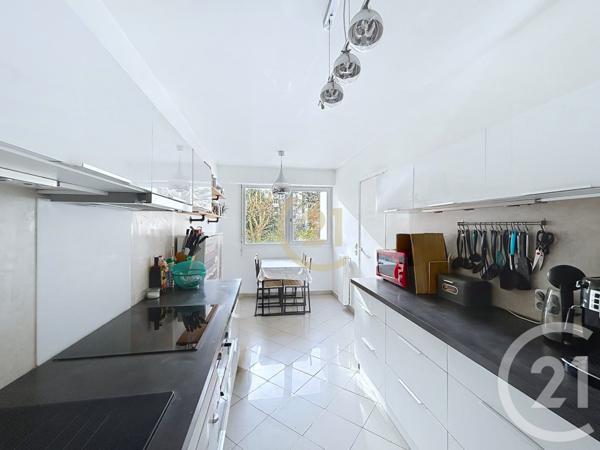 Appartement F4 à vendre  4 pièces - 95 m2 LEVALLOIS PERRET - 92