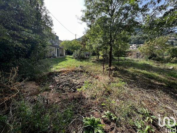 Maison 5 pièces de 110 m² à Solliès-Pont (83210)