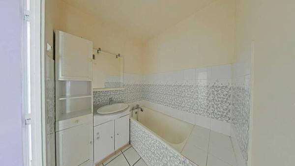 Appartement 3 pièces                                        - 42100 Saint-Étienne Réf : 12681