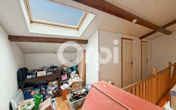 Maison à vendre    4 pièces •  Lagorce