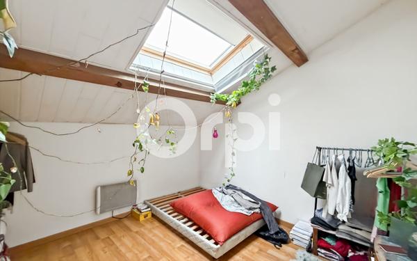 Maison à vendre    4 pièces •  Lagorce