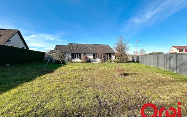 Maison à vendre    4 pièces • 92,92 m2 Vendat