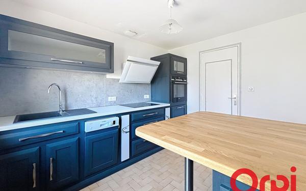 Maison à vendre    4 pièces • 92,92 m2 Vendat