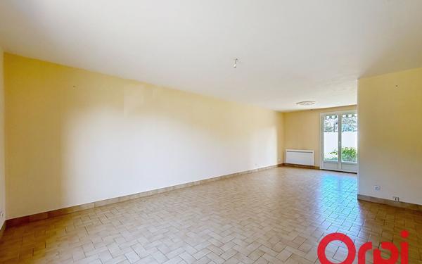 Maison à vendre    4 pièces • 92,92 m2 Vendat