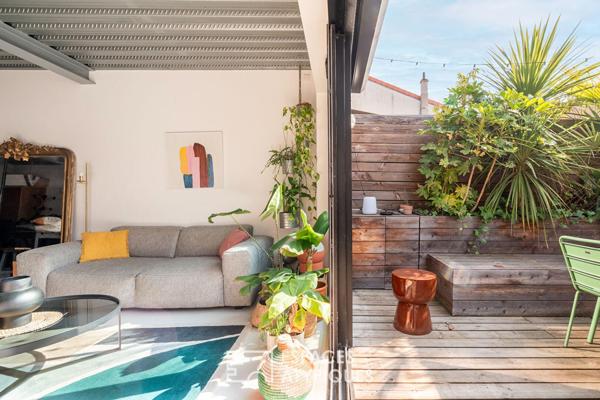 Maison d’architecte avec patio et rooftop