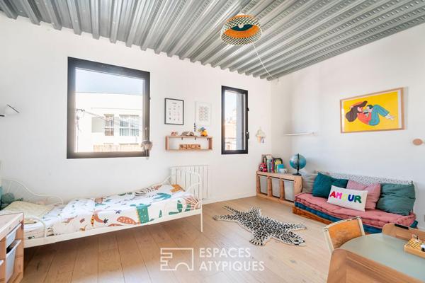 Maison d’architecte avec patio et rooftop