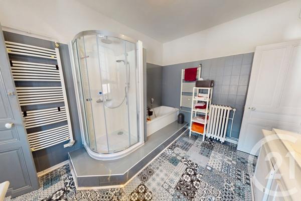 Maison à vendre  7 pièces - 141,81 m2 ST QUENTIN - 02