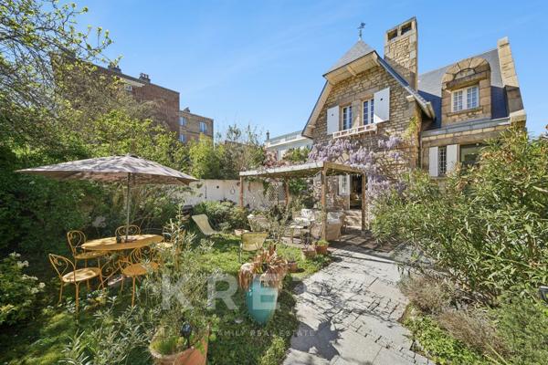 Maison de charme avec jardin orienté plein sud