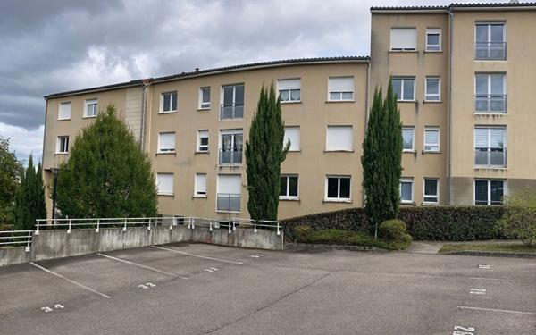 Appartement à louer    2 pièces • 42 m2 Limoges