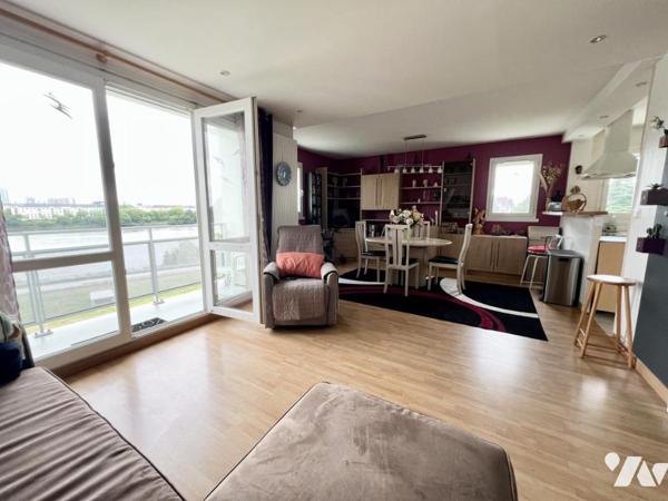 Appartement T4 Vue Loire - 2 chambres, Ascenseur, Balcon, Parking, Cave