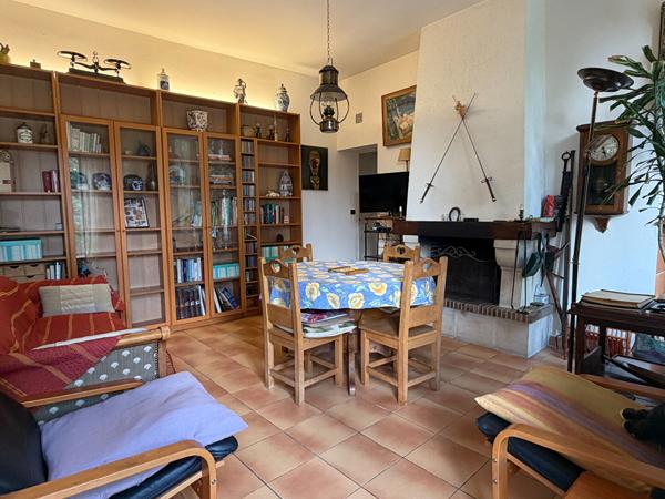A Vendre, Maison Bouchemaine La Pointe, 7 pièces, 135 m2, 4 chambres, vie de plain-pied, jardin.