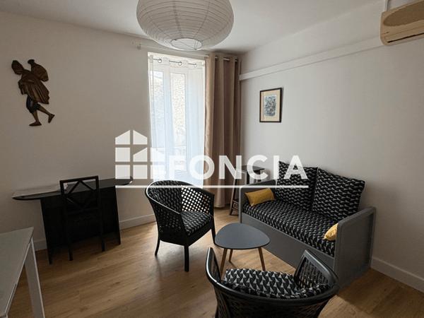 Location Appartement 2 pièces 31.83 m² - 10 RUE BAUGIER Niort 79000