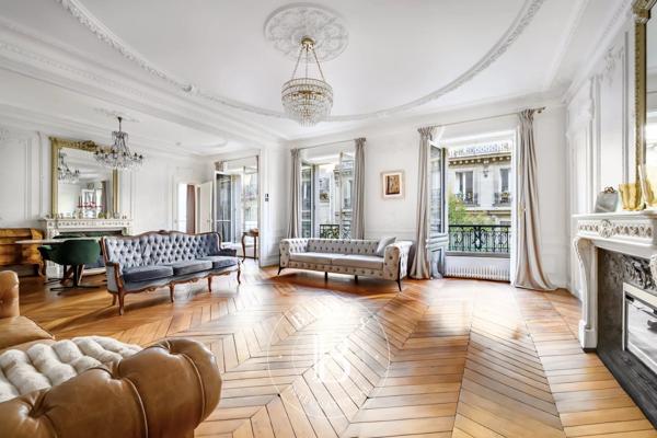 Paris 3ème, Appartement 5 Chambres -  204 m² à vendre