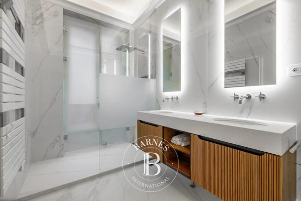 Paris 3ème, Appartement 5 Chambres -  204 m² à vendre