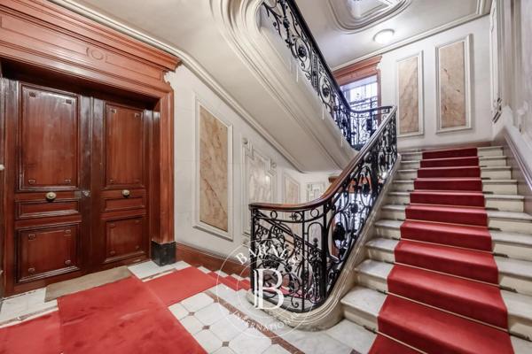 Paris 3ème, Appartement 5 Chambres -  204 m² à vendre